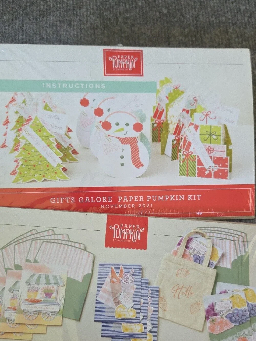 Paper Pumpkin Holiday & Craft Paper Kit Sets